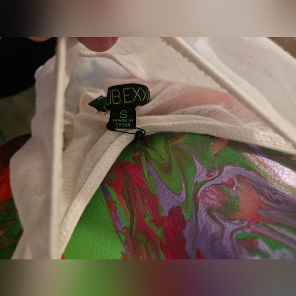 NWT ClubEXX White Top - Picture 2 of 4